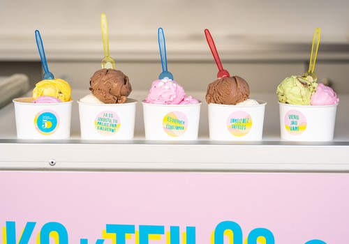 “Saldējuma festivāls uz riteņiem”: “Food Union” rada saldējuma izbraukuma treilerus