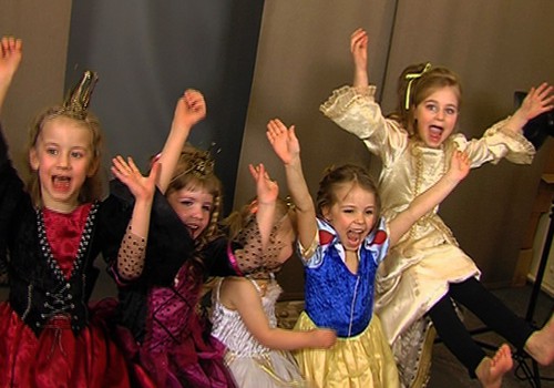 VIDEO: ballīte īstu princešu stilā