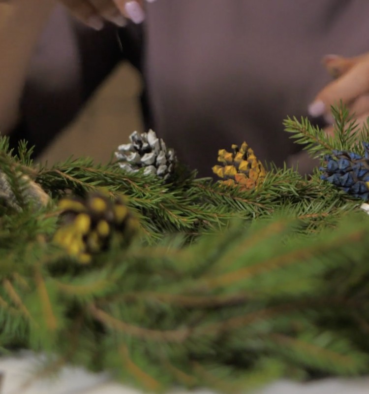 Adventes vainaga gatavošana. Lieliska ideja, kā kopā ar bērnu kopīgi pavadīt laiku