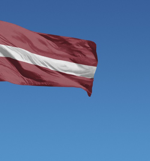 Sveicam Latviju svētkos!