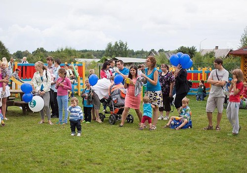 Iesūti reportāžu par Māmiņu Kluba vasaras festivālu un tiec pie balvām!