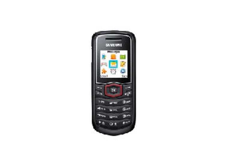 20 000 pirmklasnieku no Zelta Zivtiņas dāvanā saņems mobilo telefonu