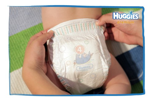 Izmanto akcijas piedāvājumu Huggies® autiņbiksītēm un mitrajām salvetēm!