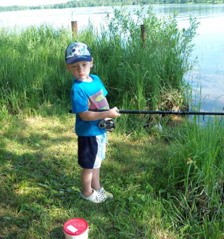 Adriana vasaras nodarbe: makšķerēšana