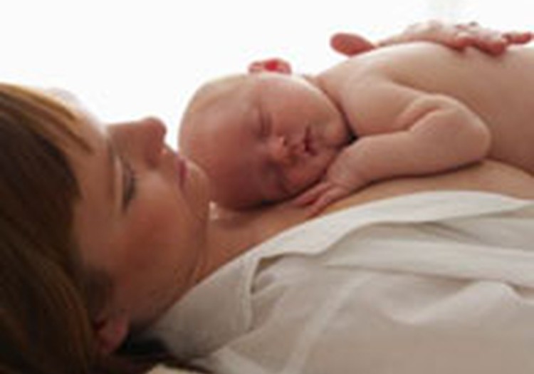 Mazuļa ārstēšana ar māmiņas ķermeni