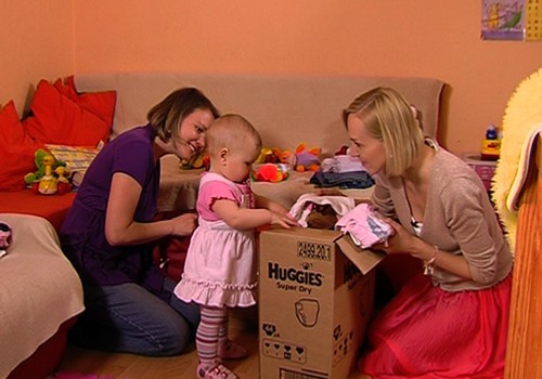 12.05.2013 TV3 raidījums: iepazīšanās ar Superbēbja ģimeni, bēbīšu māja Tukumā, vācam ziedojumus