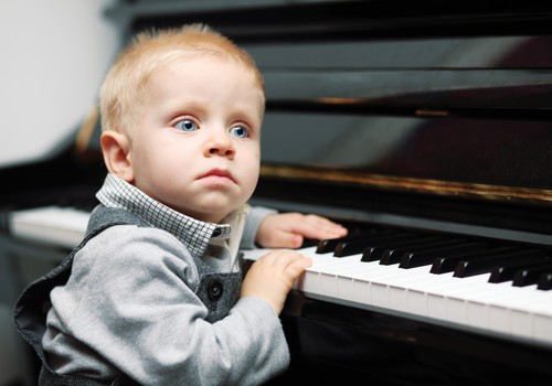 TV filmēšanās: Tavs bērns spēlē kādu mūzikas instrumentu? Piesakies!