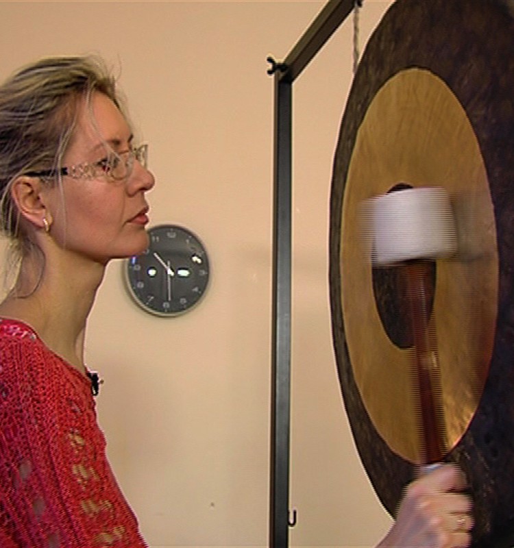 VIDEO: iegrimstam skaņu pasaulē jeb gongu meditācija