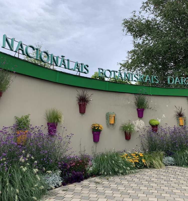 Vasaras gids: Nacionālais botāniskais dārzs Salaspilī