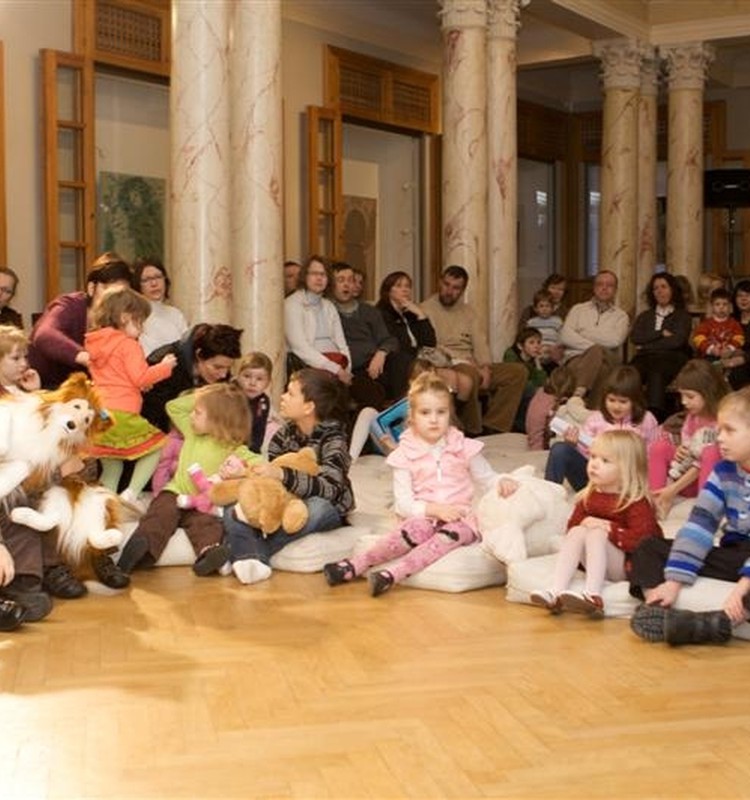 Jau šajā svētdienā 2 laimīgie ar ģimeni uzsāks apmeklēt koncertu ciklu "Patiešām maziņiem"!