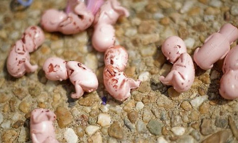 Netiek ievērots 72 stundu ilgs pārdomu periods pirms aborta veikšanas