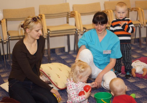 FOTO: Māmiņdienas kruīzā fizioterapeites Kristīnes Stalīdzānes konsultācijas bija bezmaksas!