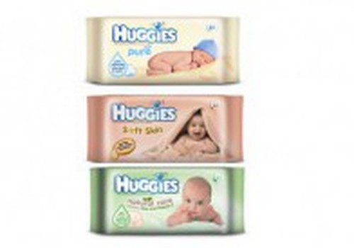 Tīrs dupsis ar Huggies® mitrajām salvetēm- sveicam laimētāju