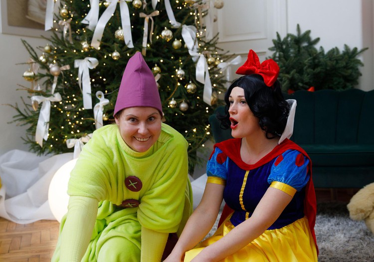 Ziemassvētku pasākums 3 - 4 gadus veciem bērniem Māmiņu Klubā. PIESAKIES!