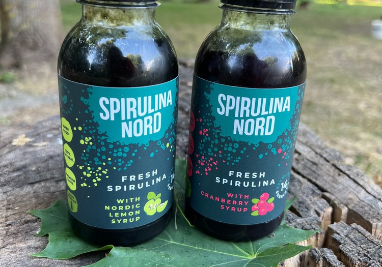 Lietojot spirulīnu pamanīju, ka no rīta jūtos možāka