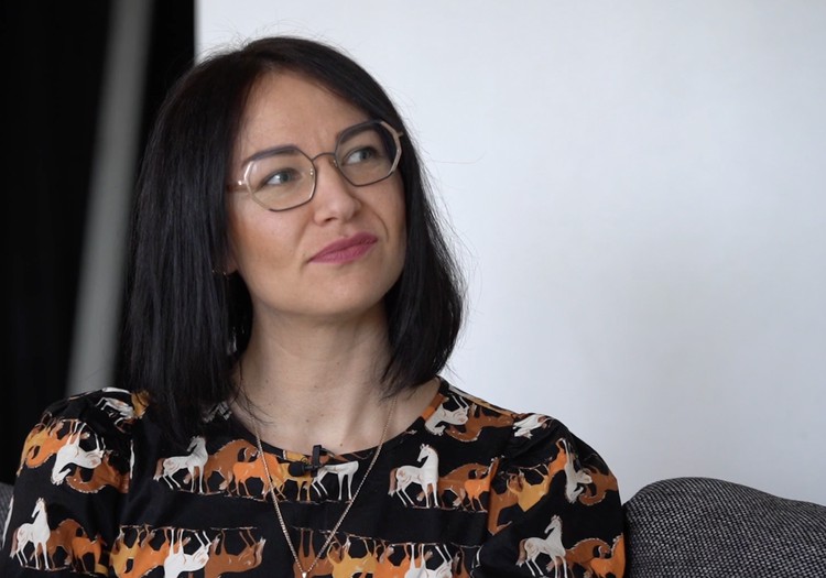 Personīgo finanšu mentore Alina Zela: Finanšu drošības spilvenu jāsāk veidot jau no pirmās algas