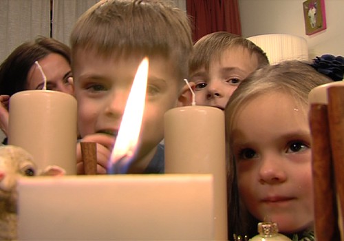 Svētdien Māmiņu Klubā TV3 plkst.8:50 veidosim Adventes vainagu, palīdzēsim mazuļiem iepazīt apkārtējo pasauli