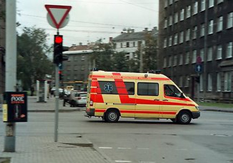 Ātrā palīdzība steidz palīgā grūtniecēm un dzemdētājām