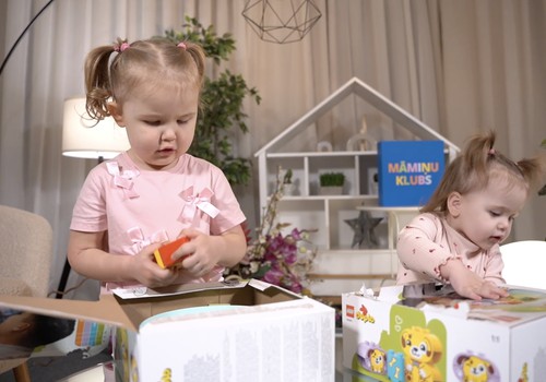 Kopā ar LEGO apgūstam krāsas un formas!