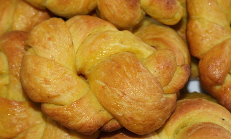 Saulainie ūdens kliņģeri.