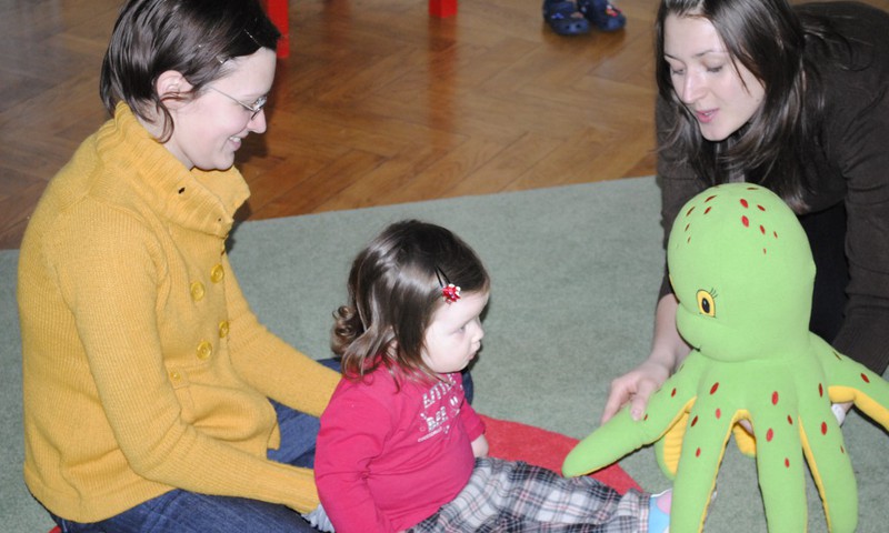 Muzikālās attīstības nodarbība kopā ar pedagoģi Kristīni Voitovu! Piesaki savu mazuli!