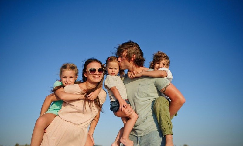 5 pasākumi ģimeniskai siltā laika pavadīšanai šajās brīvdienās
