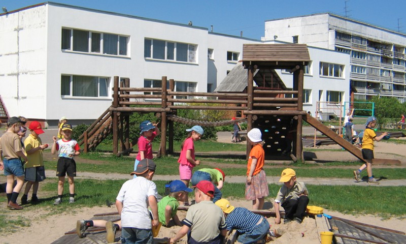No septembra Jūrmalas pašvaldības bērnudārzos būs bezmaksas ēdināšana
