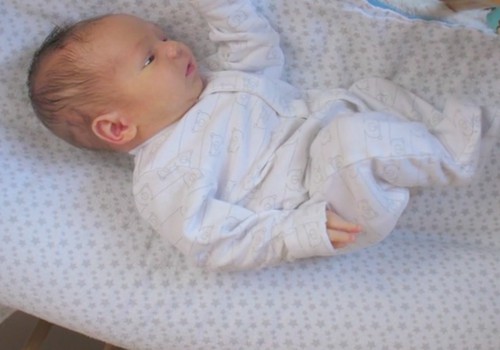 VIDEO: Jaundzimušā attīstība pirmajā dzīves mēnesī