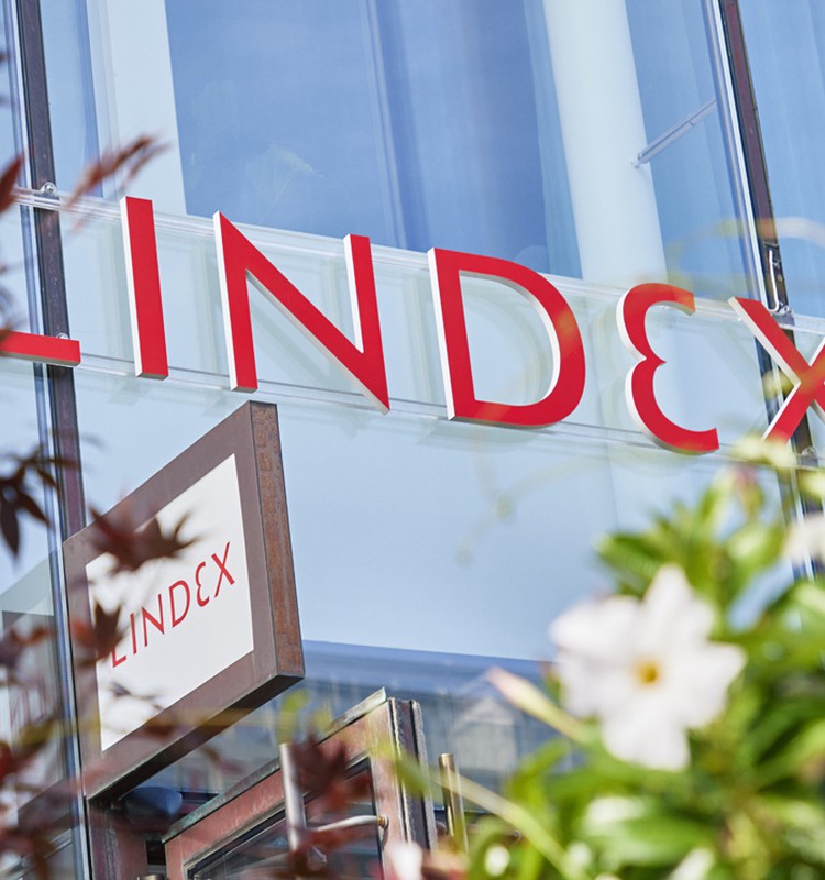 Lindex atklās jaunu veikalu tirdzniecības centrā Galleria Riga