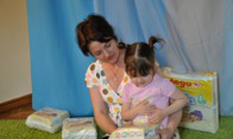 Māmiņa Olga: Huggies® Newborn ir zīdaina virsma