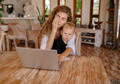 Mamma ir nogurusi. Kur rast enerģiju?