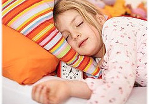 Psiholoģe: „Nekauniniet bērnu par čurāšanu gultā!”