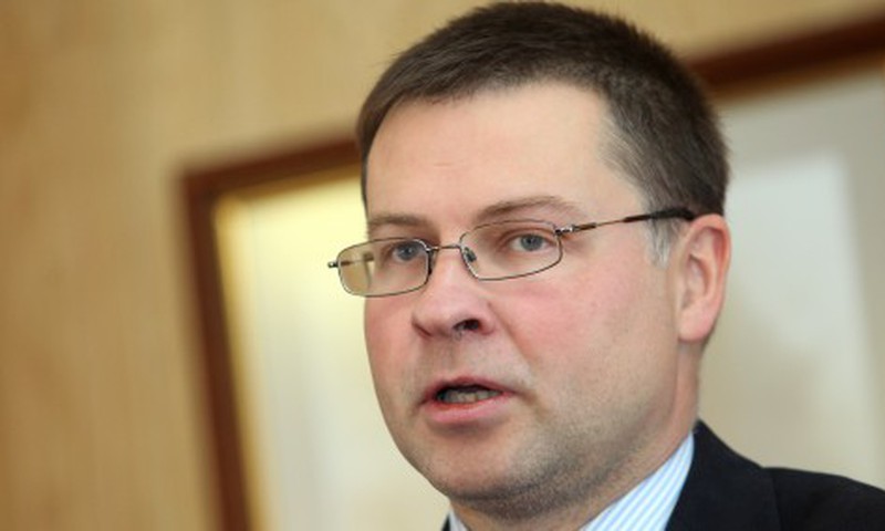 Valdība apstiprina demogrāfijas atbalsta pasākumus 2014.gadam