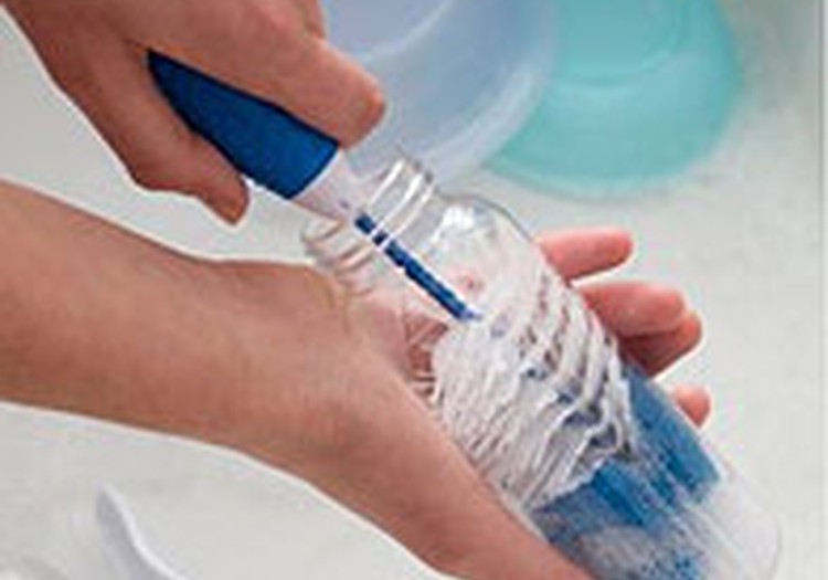 Pudeļu mazgāšana un dezinfekcija