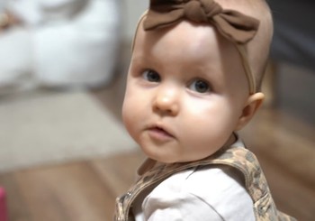 Kāpēc rāpošana ir tik svarīga? Fizioterapeites skaidrojums