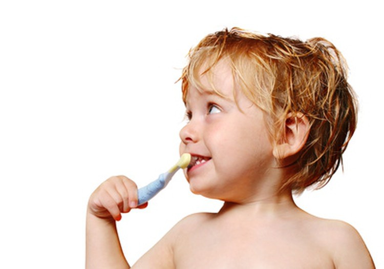 Daži praktiski padomi, kā rūpēties par bērna zobu veselību