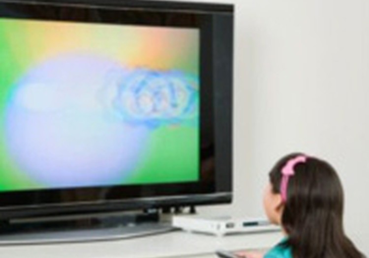 Austrāliešu vecāki sargās savus bērnus no televīzijas ar valdības pavēli