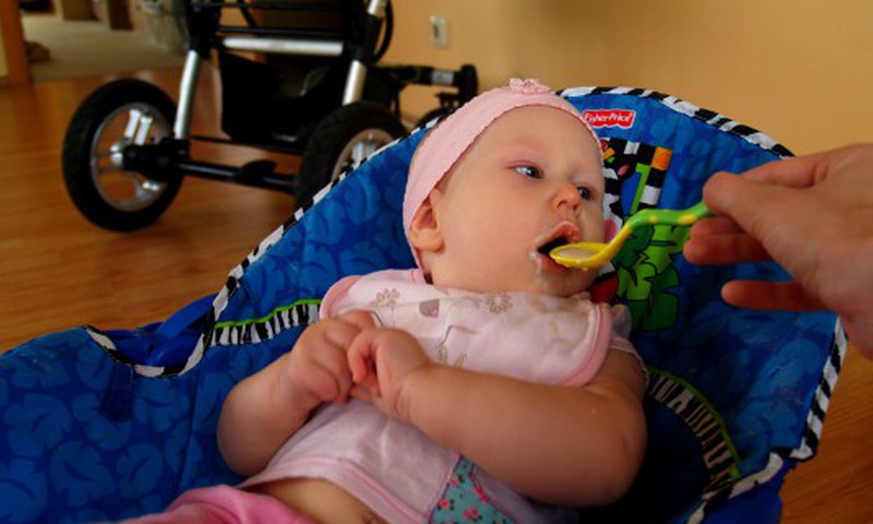 Mmmmm, man garšo Nestle Alete putriņas!