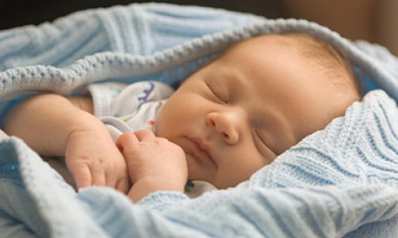 Kā nolikt gulēt bērnu savlaicīgi?