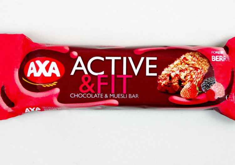 AXA musli batoniņi "Active & Fit"- tūlītējs enerģijas lādiņš!