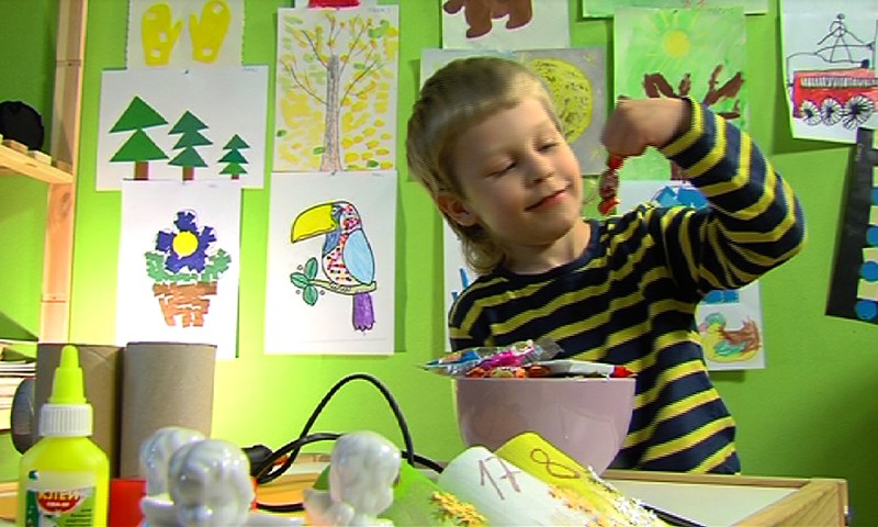 Svētdien Māmiņu Kluba raidījumā TV3 plkst.8:50 gatavosim Adventes kalendāru un dosimies pie osteopāta