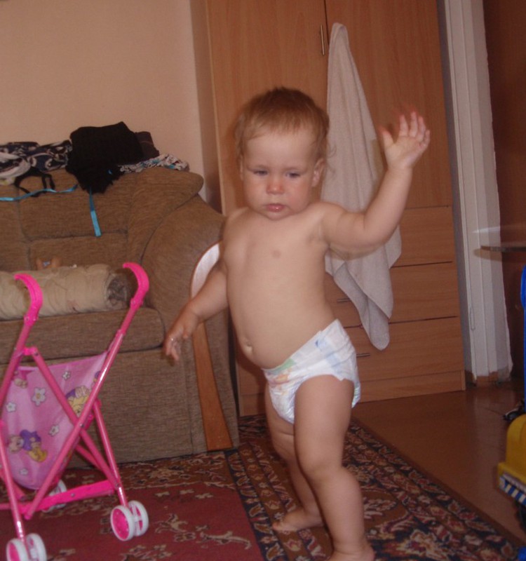 Māmiņu Kluba ģimenes izvēlas Huggies Little Walkers autiņbiksītes!