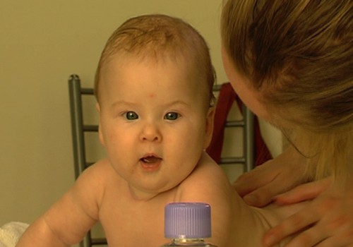 VIDEO: 3 ikdienas rituāli, kas jāievēro, lai mazuļa āda būtu vesela