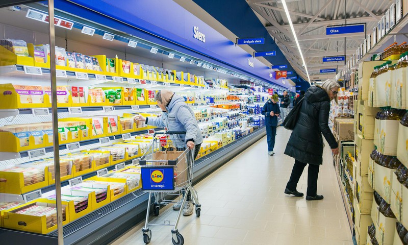 “Lidl” samazinājis cenas vairāk nekā 200 produktiem