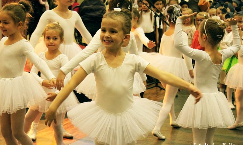 Baleta meistarklase un koncerts bērniem “Sniegpārsliņu deja” Kalnciema kvartālā