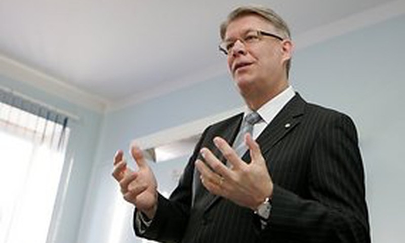 Prezidents: demogrāfija ir 'ugunīs degoša' problēma