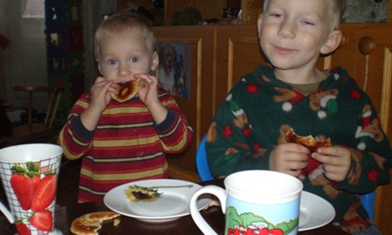 Pankūkas ar lāceņu ievārījumu