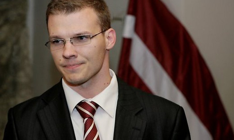 Raivis Dzintars: Atbalsts dzimstībai – vecmodīgi un tumsonīgi?