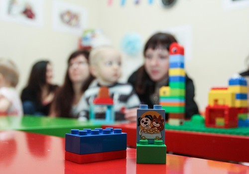 FOTOreportāža: attīstošo rotaļu rīts kopā ar LEGO Duplo Māmiņu Klubā
