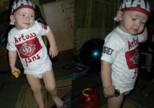 FOTO: Artuss gatavs Huggies modes skatei!